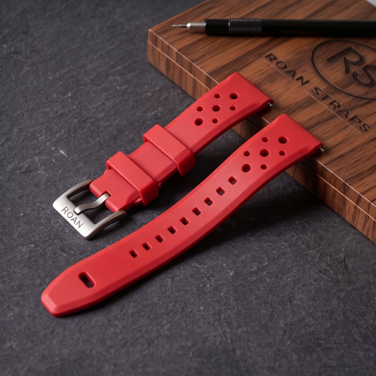 ROANSTRAPS | „Ignition Red“ – Professionelles FKM-Kautschukband in kräftigem Scharlachrot, massiver Hardware aus Grade 5 Titan (kundenspezifische Gravur)