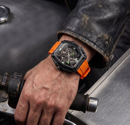 ROANSTRAPS | „Crimson Power“ – Markantes FKM Kautschuk Uhrenarmband, Grade 5 Titan Hardware (inklusive Gravur nach Wunsch)