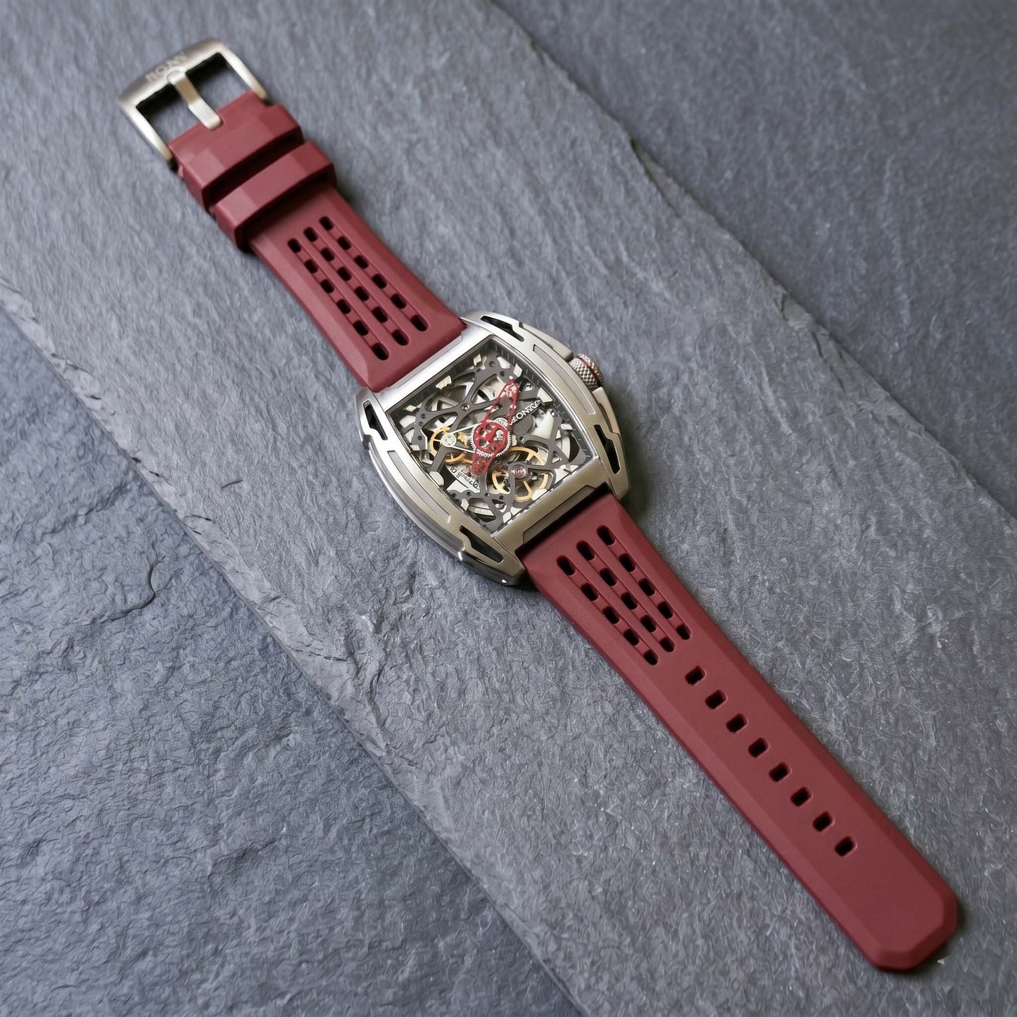 ROANSTRAPS | Pro-Vent FKM Strap & Custom Engraving（Red）