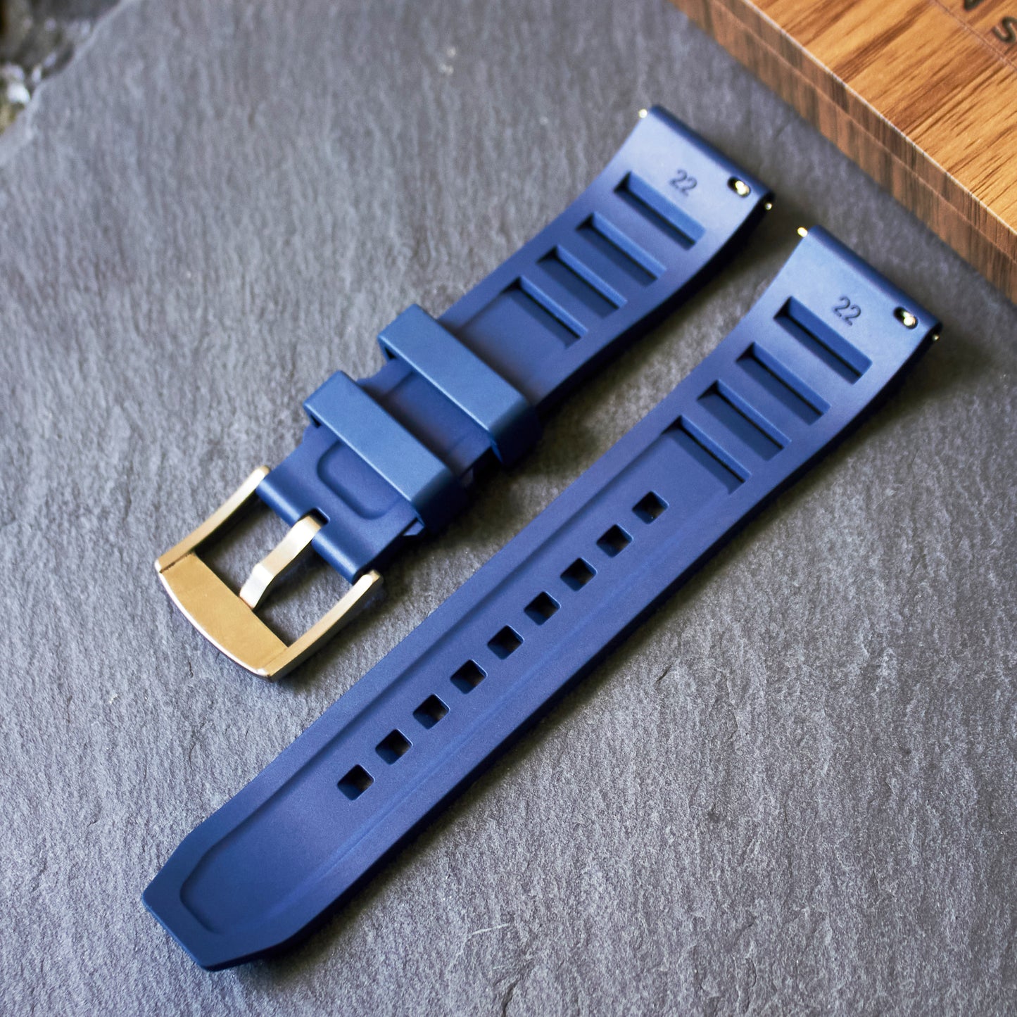 ROAN Vent-Grid - Bespoke Performance FKM Rubber Watch Strap