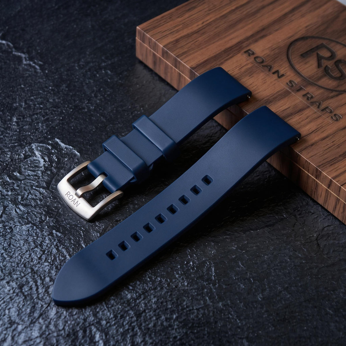 ROAN Straps | Blaues FMK Fluorkautschukarmband - Das klassische quadratische Lochdesign - Wasserdichtes und schweißbeständiges Fluorkautschuk-Uhrenarmband (19mm 20mm 21mm 22mm 23mm 24mm)
