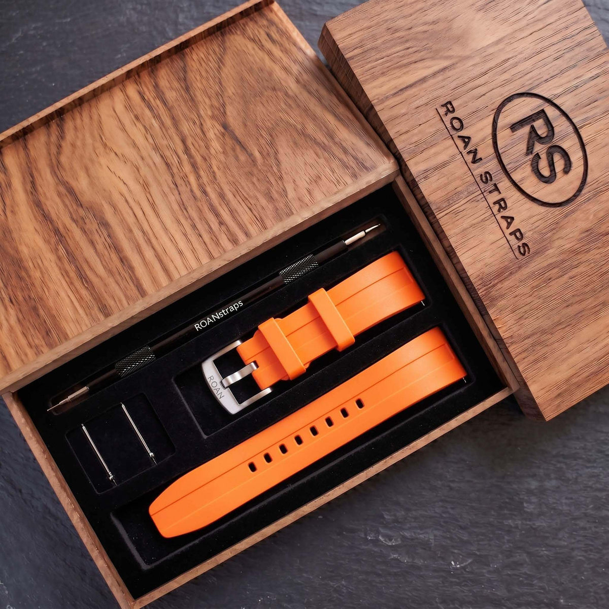 ROANSTRAPS AeroTrack - Signal Orange FKM Rubber Watch Band with Pure Titanium Buckle (20mm/22mm/24mm)