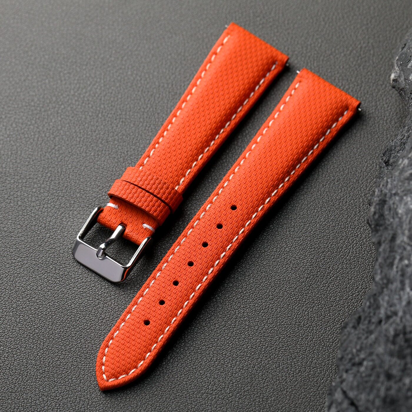 ROAN HyFlex™ Series | FKM Rubber Layered Premium Leather Strap